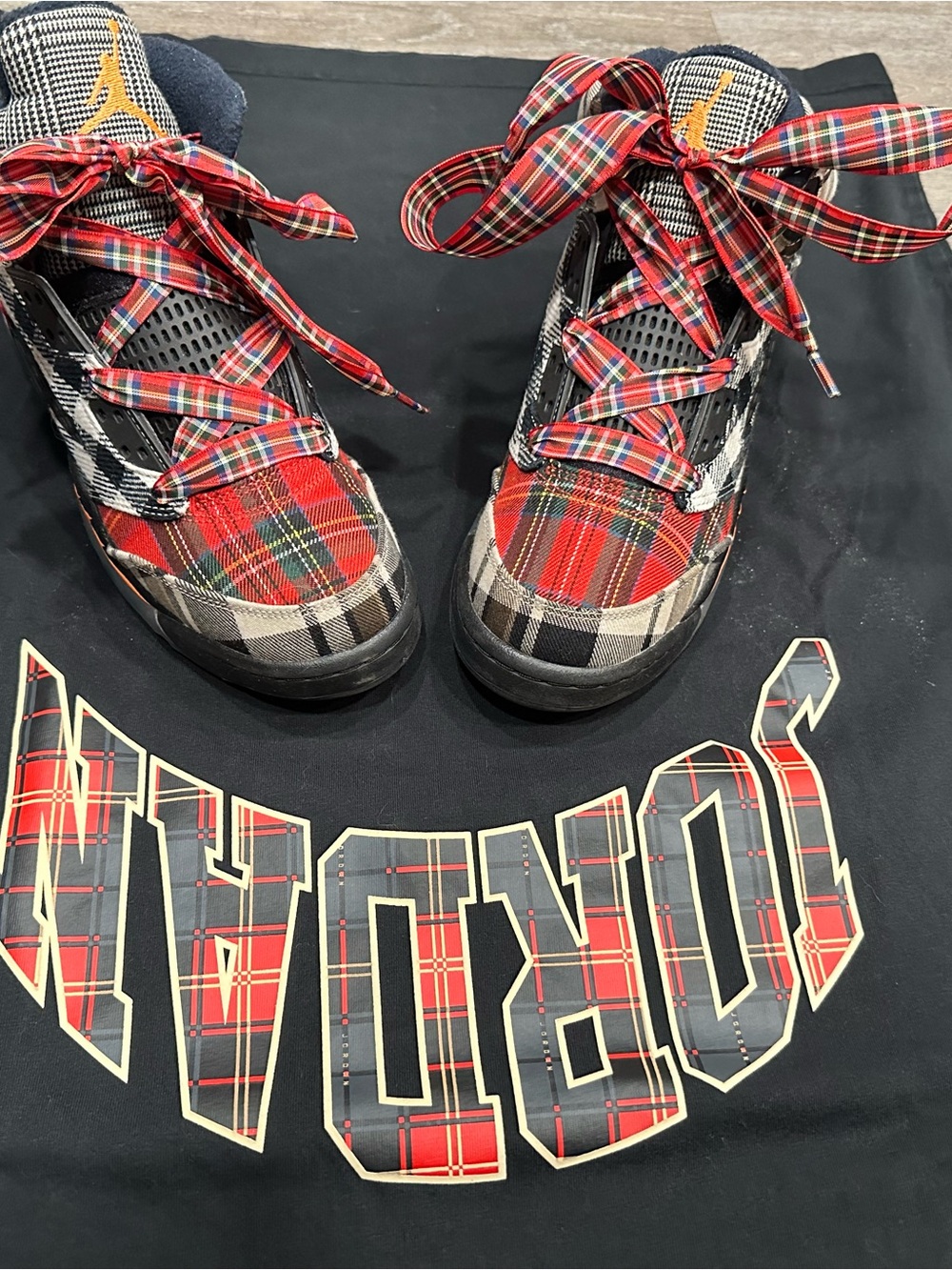 Jordan Kids Plaid Sneakers - Red/Black/White Boys Size 7 Original Laces Included